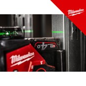MILWAUKEE 12V AKU LASERSKI NIVELIR 3 zrake 360 stupnjeva, zečena zraka, u C koferu sa 1x4Ah baterijom i punjačem (M123PL-401C - 4933478102)