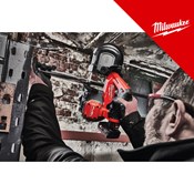 MILWAUKEE 12V AKU TRAČNA PILA, 64 mm kapacitet, u C koferu bez punjača i baterija (M12FBS64-0C - 4933478440)