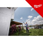 MILWAUKEE 12V AKU PRSKALICA ZA KEMIKALIJE, u kutiji sa 1x2Ah baterijom i punjačem (M12BHCS3L-201)