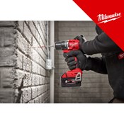 MILWAUKEE 18V AKU UDARNA BUŠILICA, 60 Nm, u C koferu sa 1x2Ah i 1x4Ah baterijama i punjačem (M18BLPDRC-422C - 4933492825)