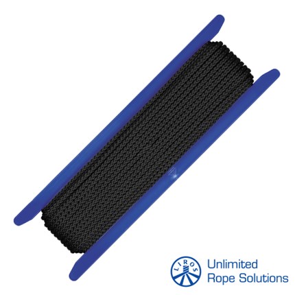 Crni višenamjenski konop od 4 mm, namotan na plavi nosač, s logotipom Unlimited Rope Solutions u donjem desnom kutu.