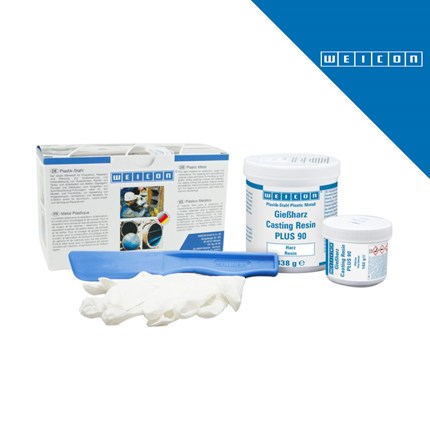 Proizvod WEICON Epoksi smola Plus 90 u pakiranju od 0,5 kg s dodatnim priborom za rad.